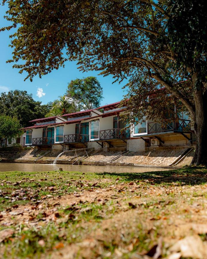 Hacienda Don Vicente Bungalows Tarapoto Exterior foto